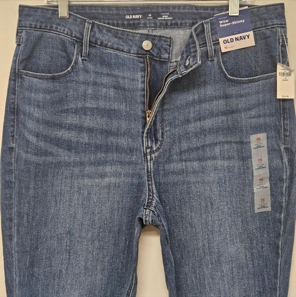 70 NWT OLD NAVY HIGH RISE WOW SUPER SKINNY JEANS WOMEN'S PLUS SIZE 16 - Picture 6 of 9